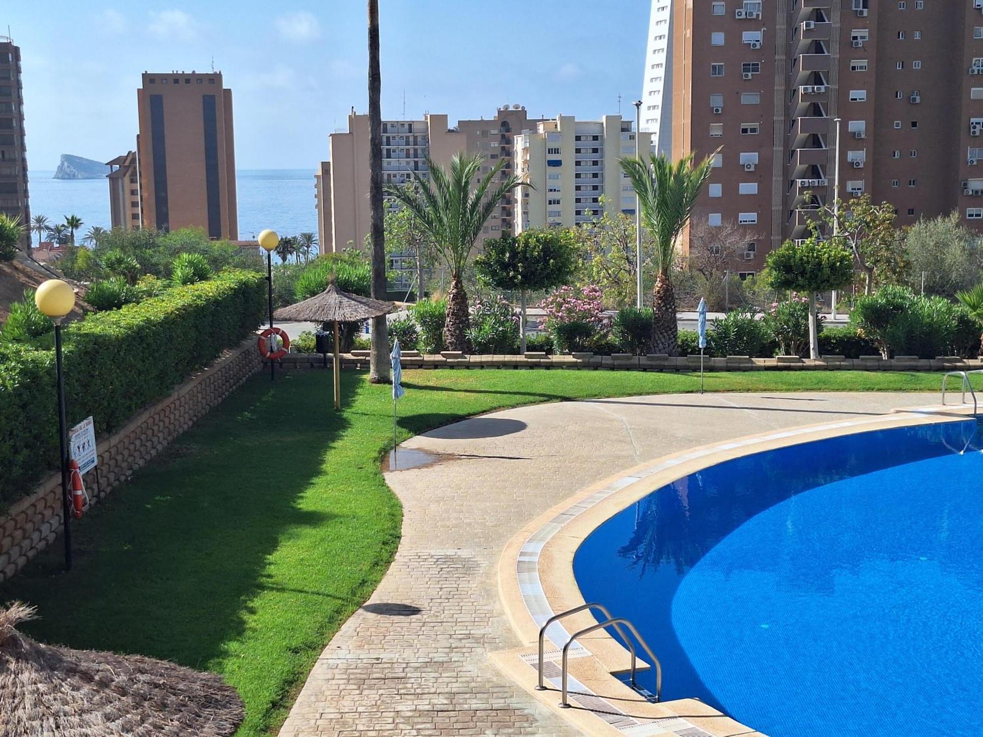 Апартаменти Las Marinas, Apartamento Muy Amplio Cerca De La Playa Бенідорм Екстер'єр фото
